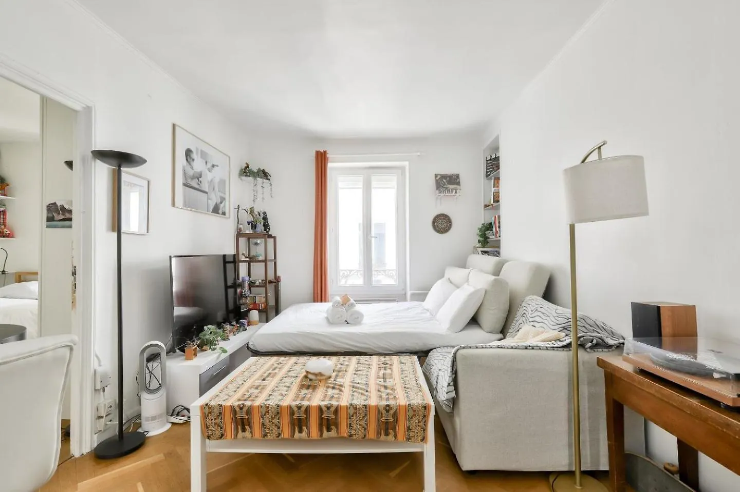 Superbe T2 Bien Equipe Pere Lachaise - Bastille Paris