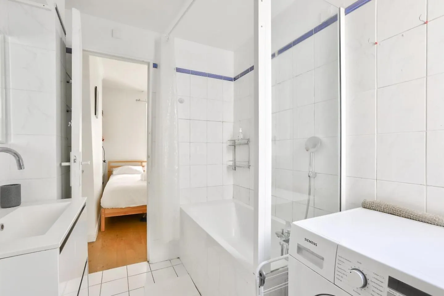 Superbe T2 Bien Equipe Pere Lachaise - Bastille Paris France